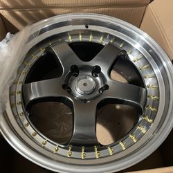 Gen 5-6 Camaro And Mustang.  “19 Gun Metal And Chrome Wheels NEW