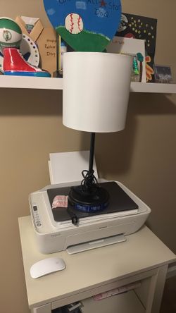 Lamp With USB Port 