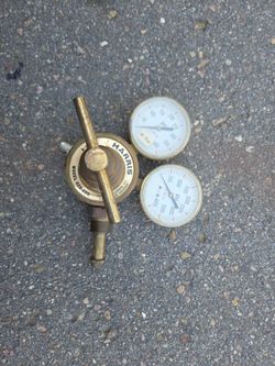Harris 425-200 Gas Welding Regulator Dual Gauges 425-200 Model