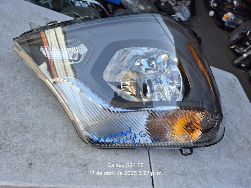 Mercedes Sprinter Right Headlight Oem
