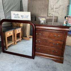 Cherry Dresser With Mirror 