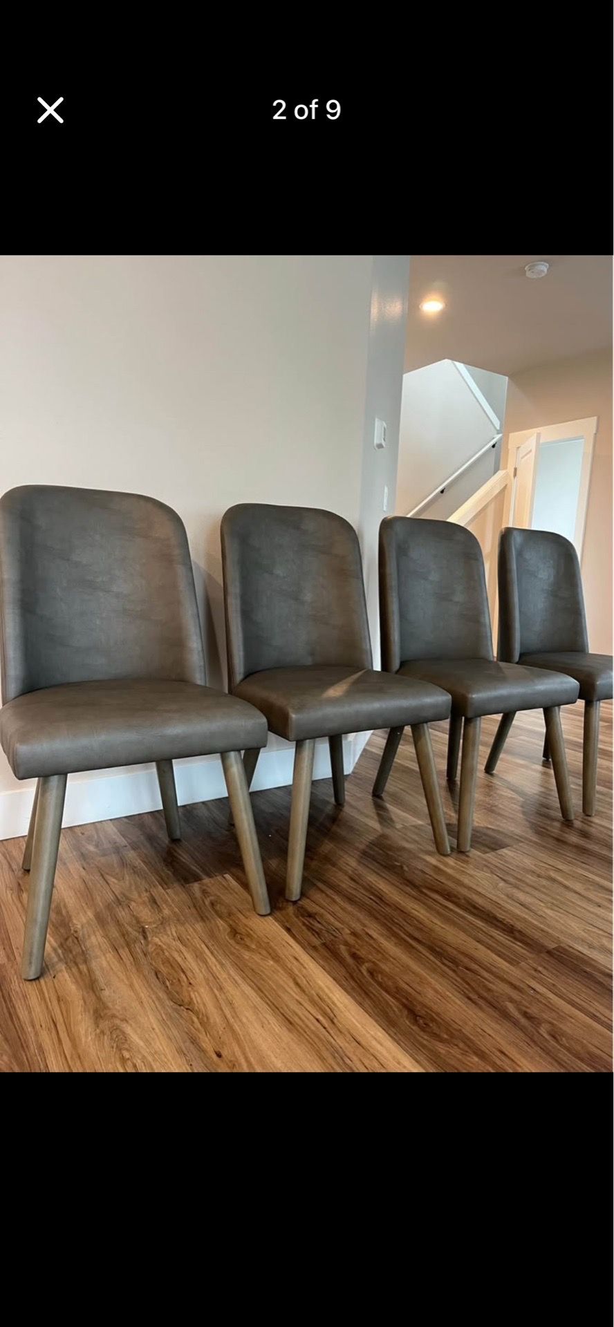 New 4 dinning chairs