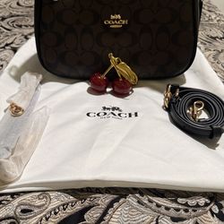 Coach Luxury Purse – Signature Print with Cherry Charm 🍒
