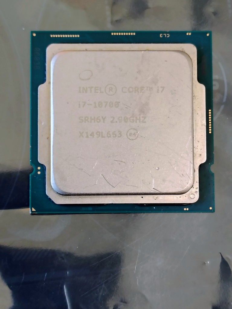 Intel i7-10700