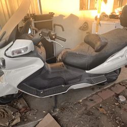 2007 Suzuki Burgman 650