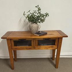 Stylish Entry Way/Sofa Table