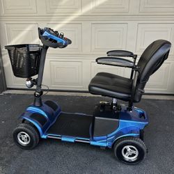 Vive Scooter 300 Lb Capacity Used Very Little 