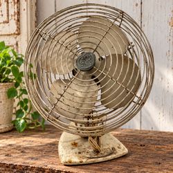 Vintage c1950 GE Vortalex 12” Oscillating Desk Fan (Working) Industrial