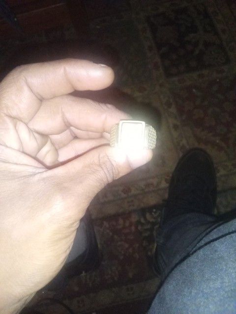 18k Gold Vintage Ring 63 Grams