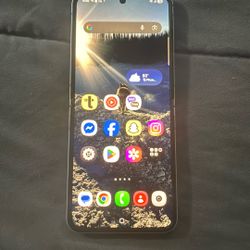 Samsung Galaxy Z Flip 6
