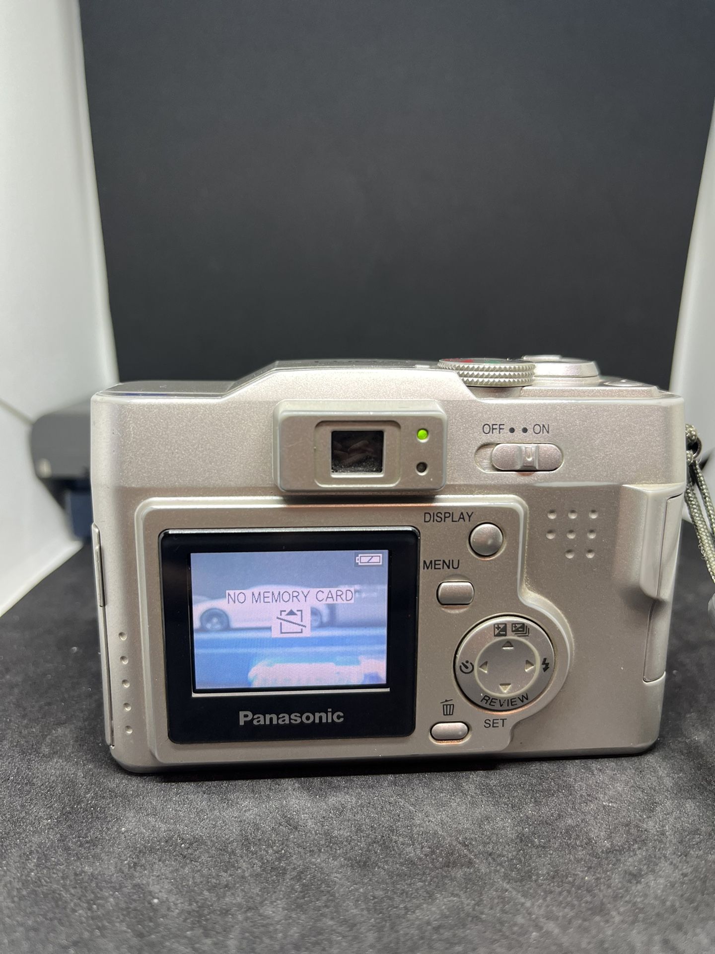 Panasonic Lumix DMC-LC33 3.2MP Digital Camera Vintage