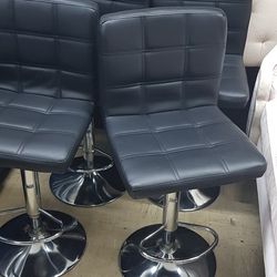 X4 Adjustable Bar Stools 