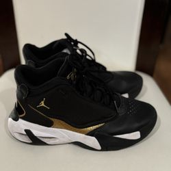 Nike Boys Jordan Max Aura (big Kid) Size 5Y