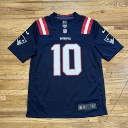 Mac Jones Jersey New England Patriots Game Size Medium Nike NFL 1st Round Pick