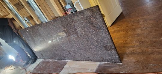 Kitchen granite