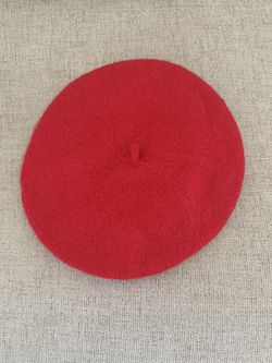 Stylish Bright red beret One Size 