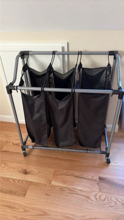 Hamper - 3 hanging bags