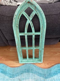 Distressed Wood Gothic Arch Window Wall Decor