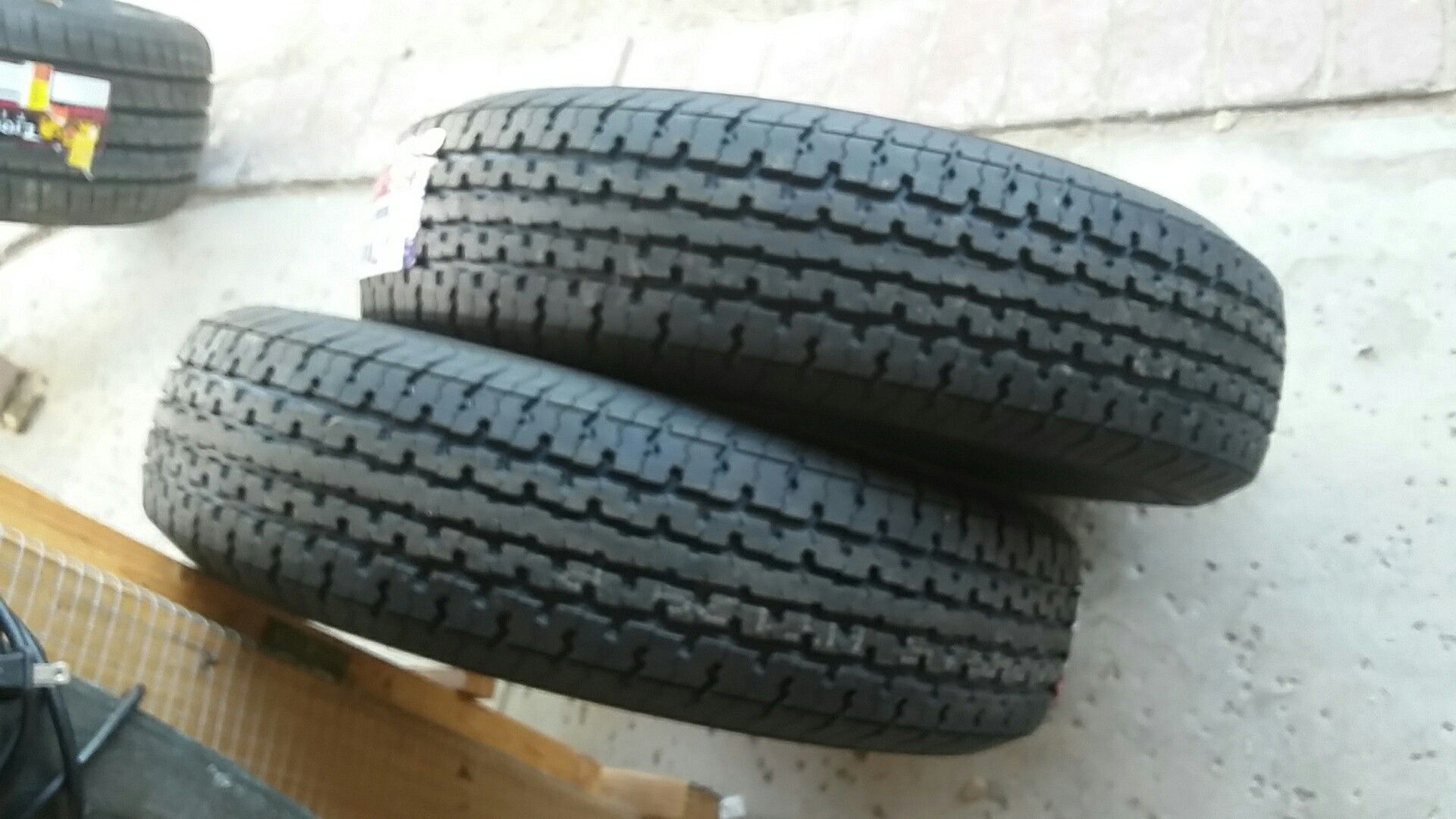4 new trailer tires 205/75/14...8 ply..