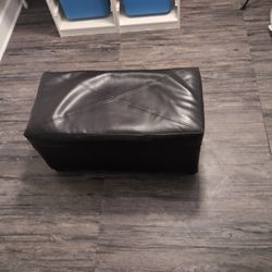 Ottoman With Storage 
