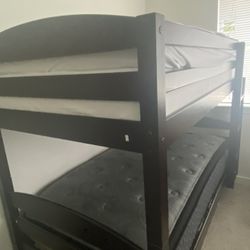 BUNK BED 