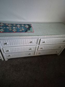 White Wicker 6-Drawer Dresser