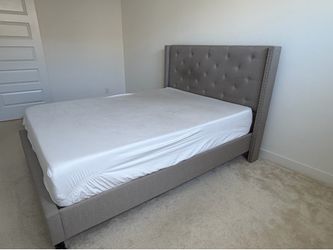 Free Queen Size Bed Frame and Memory Foam Mattress