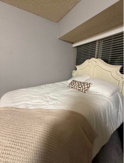 Queen bed Set
