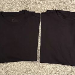 Set Of 2 Hanes Men’s Size S Black Crew Neck Short Sleeve T-Shirts 