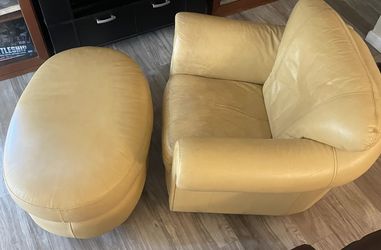Yellow  Couch Seat With Yellow  Couch Table