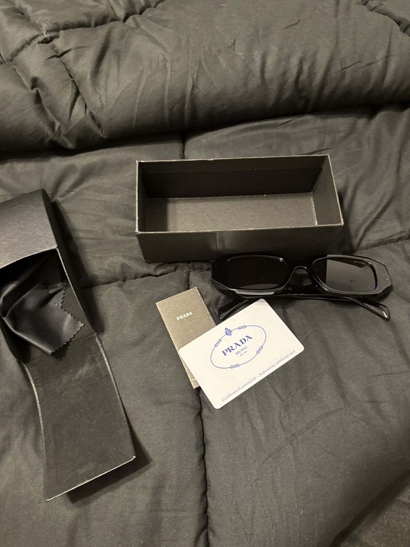 prada glasses