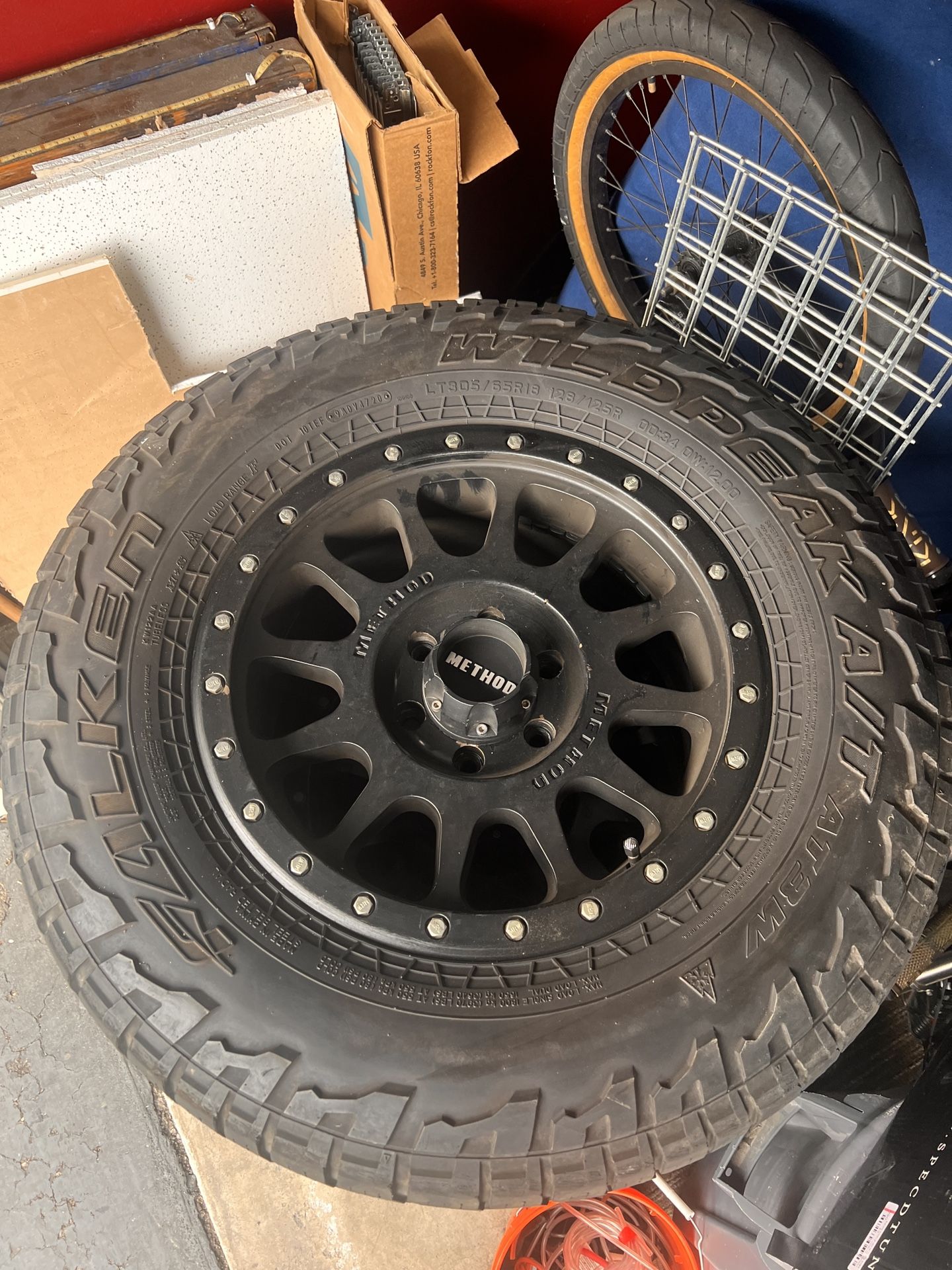 18” Method MR305 w/Falken Wildpeak AT3W for Sale in Poway, CA - OfferUp