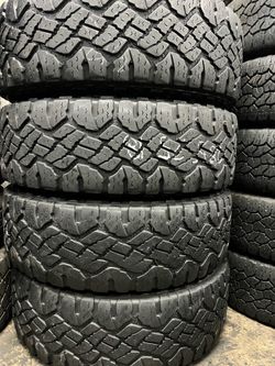 Set de llantas usadas 285-75-18 Goodyear todo terreno