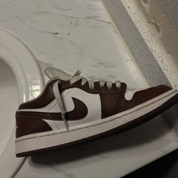 bronze eclipse air jordan low