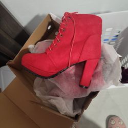 Red boots size 9 new 