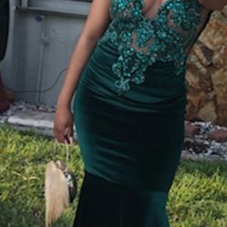 PROM DRESS