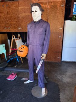 Michael Myers Halloween Decoration