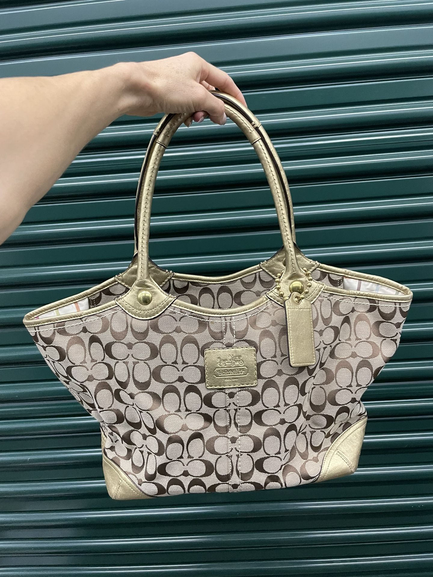 Vintage Coach Monogram Shoulder Bag – Used