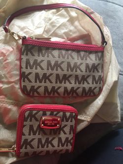 cartera chica y monedero mediano