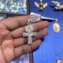 Diamond Ank Pendant 10kt Gold 