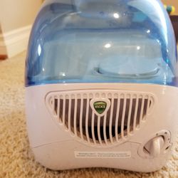 Vicks Humidifier