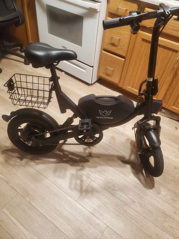 WINDHORSE ELECTRIC BIKE