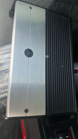 JL AUDIO 5 CHANNEL AMP XD750/5