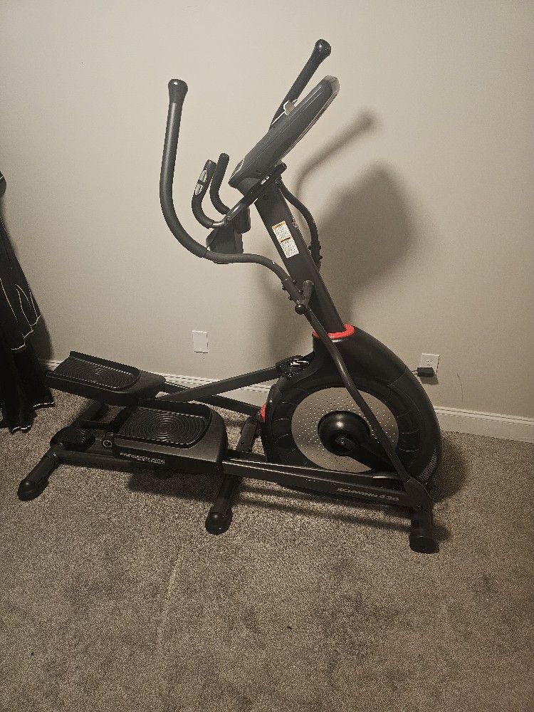 Schwinn 430 Elliptical