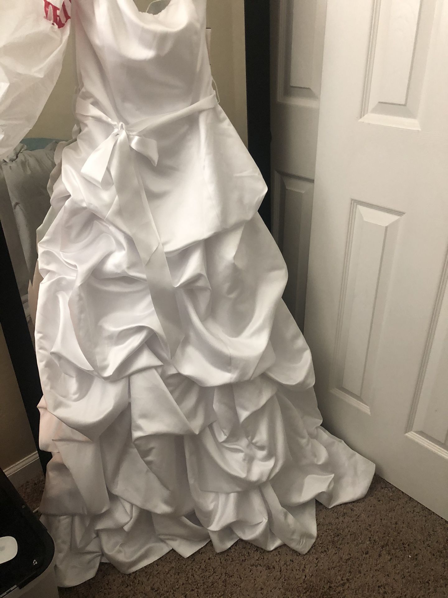 David’s bridal wedding dress