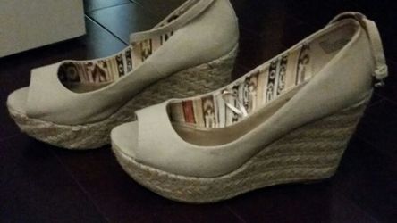 Size 9 wedge