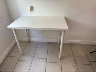 Kitchen table