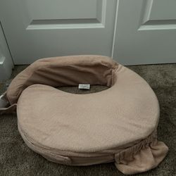 Nursing Pillow 
