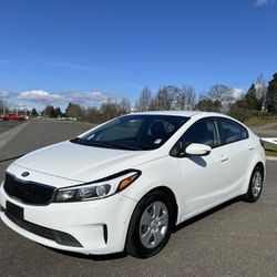 2017 KIA FORTE LX 