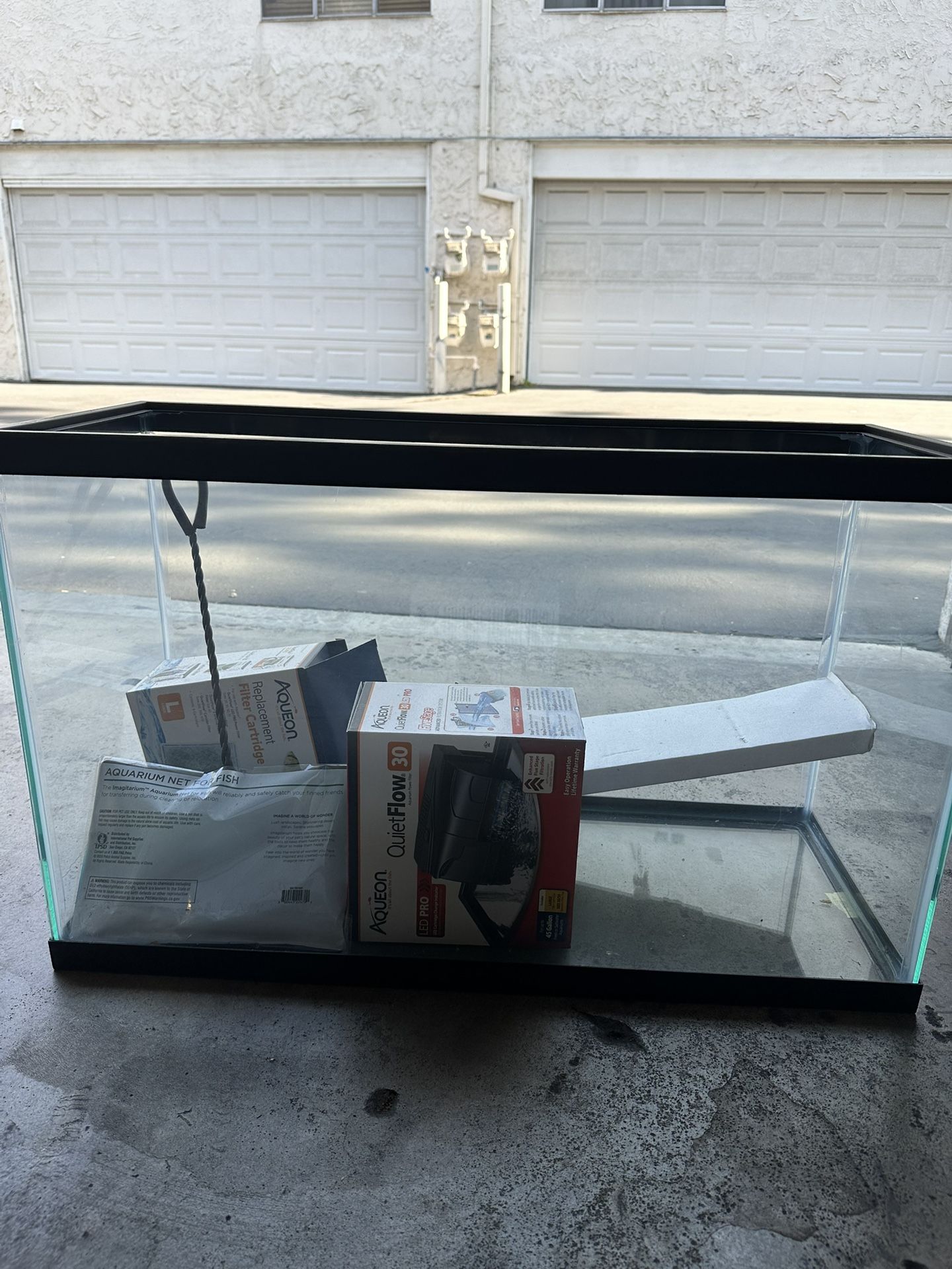 Aquarium And Parts Complete